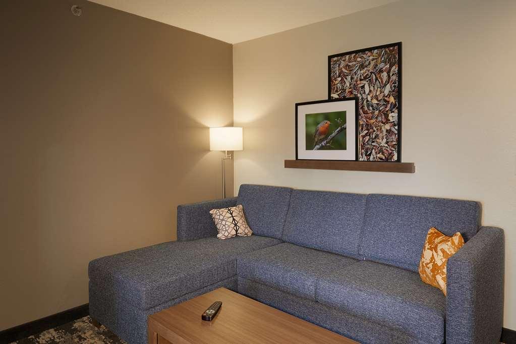 Best Western Plus Bourbonnais Hotel & Suites Habitación foto