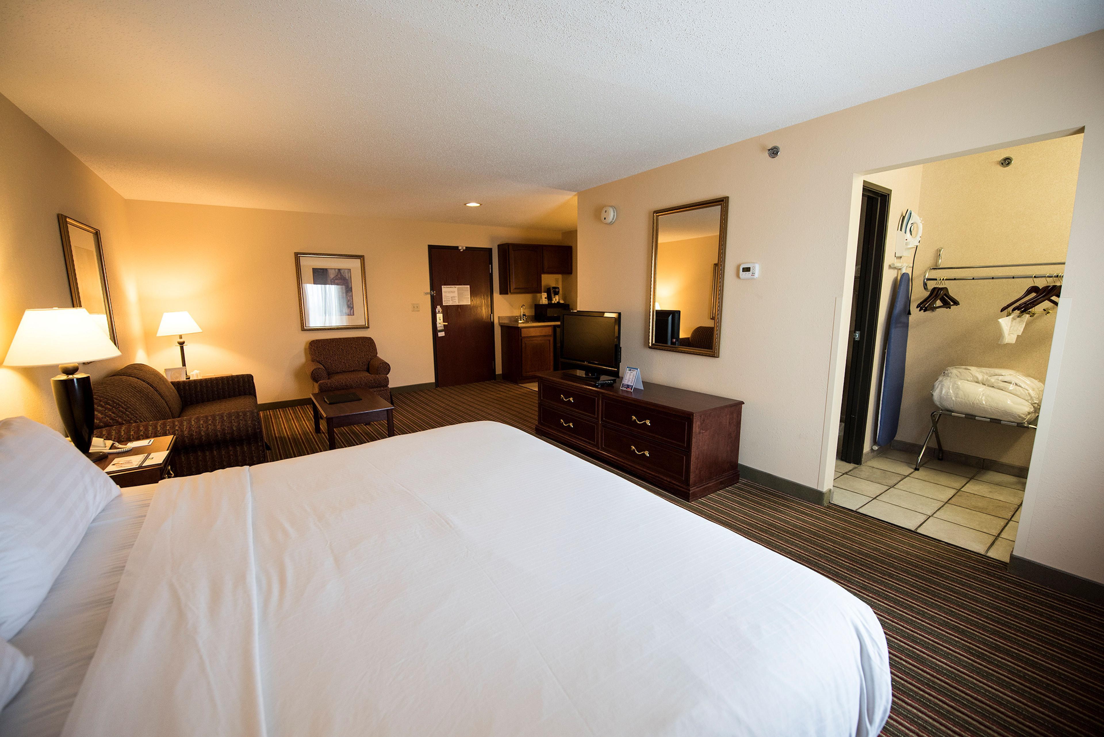 Best Western Plus Bourbonnais Hotel & Suites Exterior foto