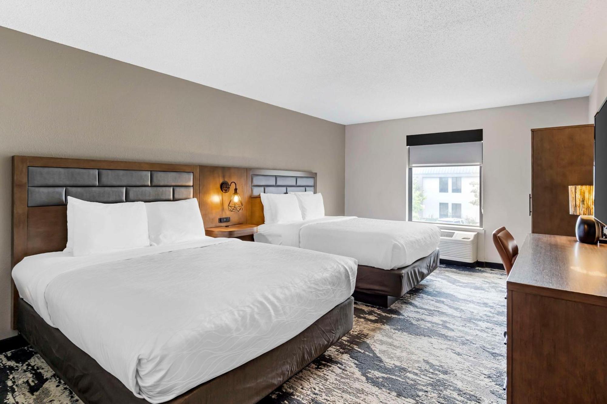 Best Western Plus Bourbonnais Hotel & Suites Exterior foto